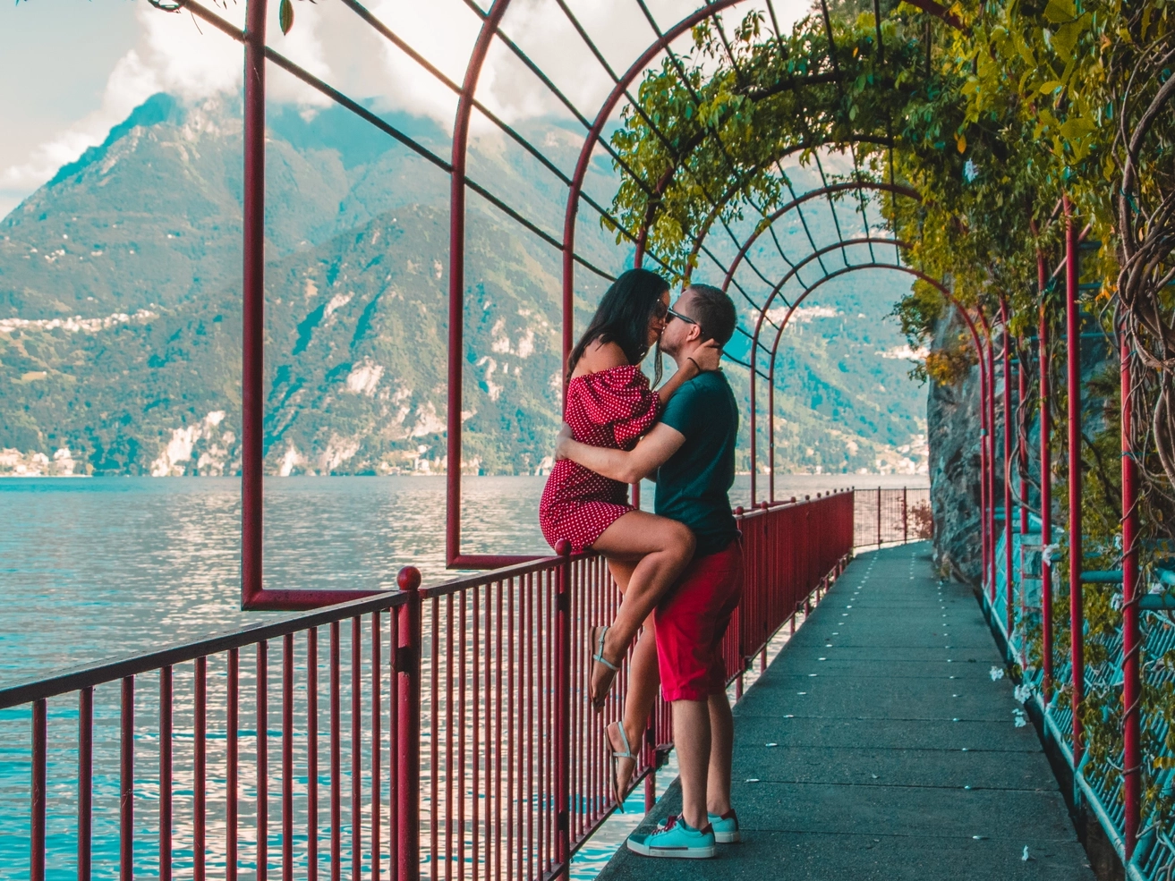 copertina lago di como mobile